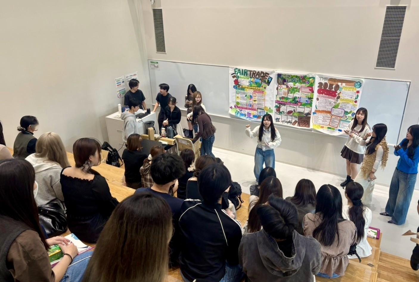 SDGsカフェ開催中の様子（カイダン教室）.jpeg